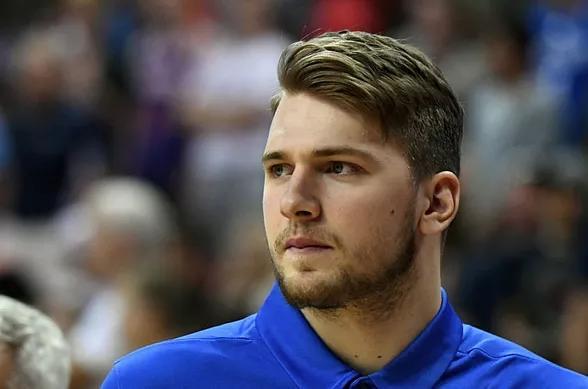 加盟利雅得 加盟利雅得